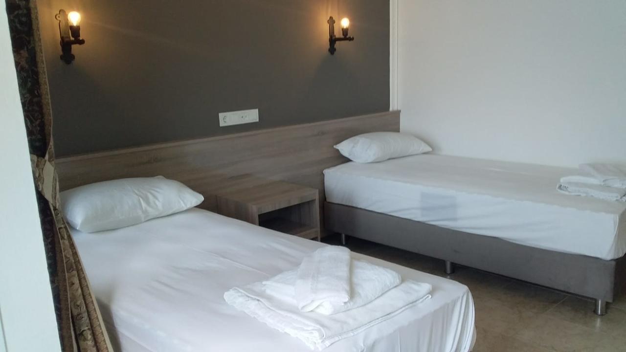 Hotel Leon 福卡 外观 照片